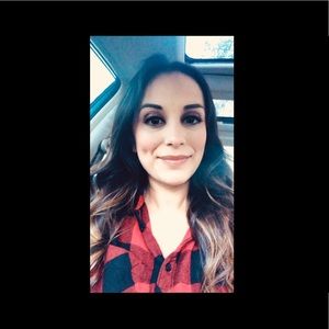 Meet your Posher, Catherine